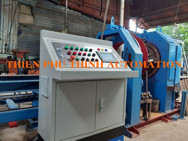 Tủ điện máy hàn lồng thép